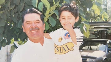 “Mi abuelo murió en 2005 y hasta hoy en Colo Colo lo recuerdan con mucho cariño... Él me inculcó esta pasión”