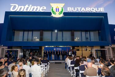 Luhnow abre la puerta a cubrir toda la grada de Butarque