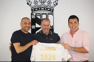 Luhay Hamido: “En Ceuta hay un dicho: que la gente viene llorando y se va llorando”