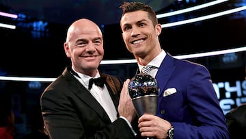 “Cristiano puede jugar el Mundial: negocian con varios clubes...”