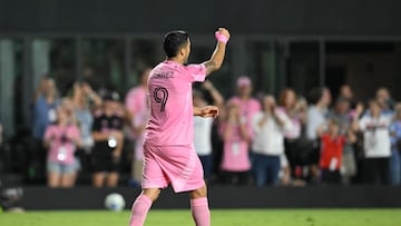 El delantero uruguayo, Luis Suárez, celebra su segundo gol con Inter Miami ante el CF Montréal en el Chase Stadium