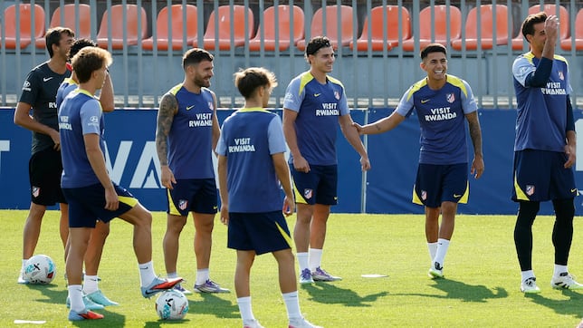 Y pídeme que bailemos