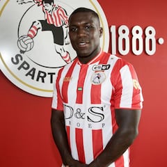 Drenthe convence y el Sparta Rotterdam le hace contrato