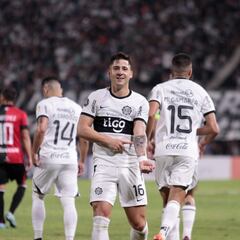 “Colo Colo es un equipo gigante y él quiere ir; está muy motivado”