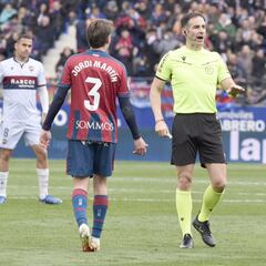 En Ceuta pitará González Esteban