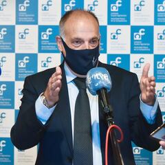 Tebas: "A Al-Khelaifi le digo: ‘El día que dejes de hacer trampas, no me meteré más contigo"