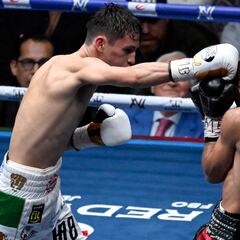 ‘Rey’ Picasso retiene su campeonato contra Azat Hovhannisyan y va por Inoue