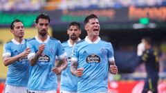 Santi Mina celebra con Brais M&eacute;ndez, Augusto Solari y Nolito un gol del Celta contra el Villarreal en el Estadio de La Cer&aacute;mica. 