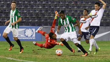Nacional inicia la Sudamericana con goleada a Municipal