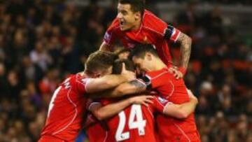 El Liverpool vence al Newcastle y sueña con la Champions