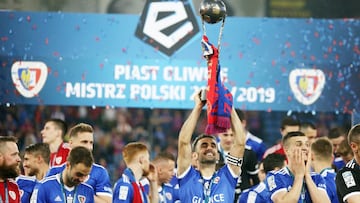 Gerard Badía y Jorge Félix conquistan la Ekstraklasa