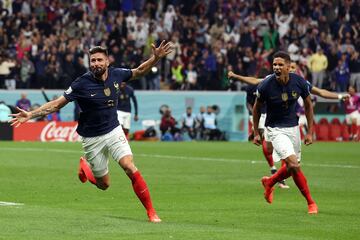 Francia, primera vigente campeona en llegar a Semifinales desde que Brasil lo hiciera en 1998