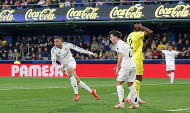 El jugador del Real Madrid, Kylian Mbappé, celebra el 1-1 al Villarreal. 