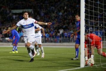 Católica se quedó con el clásico frente a la U en la Copa Chile