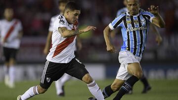 El t&eacute;cnico de River le pedi&oacute; al mediapunta colombiano tomar la responsabilidad cuando River pasada por un mal momento en el primer tiempo ante Gremio.