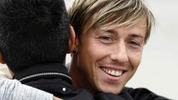 El Real Madrid entrena junto al Castilla y con la visita de Guti