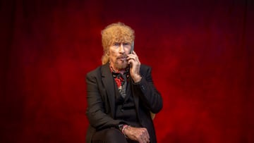 Manuel Martínez, vocalista del grupo Medina Azahara. “Medina Azahara decidió irse tras ver cómo lo hacía Kroos”