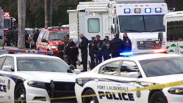 A shoot-out in Sunrise, Florida saw a suspect kill two FBI agents and hospitalise three more after law enforcement attempted to conduct a property search.