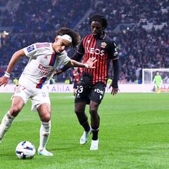 El Olympique Lyon se abona a la indiferencia