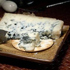 Queso de cabrales: todo lo que no sabes de este manjar