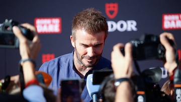 El embajador de la marca de relojería Tudor y exfutbolista, David Beckham, a su llegada a la inauguración de una boutique de Tudor, a 4 de junio de 2024, en Barcelona, Catalunya (España). La tienda, la primera de la firma en España, se ubica en el Paseo de Gracia, convirtiéndose en el buque insignia de la firma en la ciudad condal.
04 JUNIO 2024;BECKHAM;TUDOR;CATALUÑA;POSE;EXFUTBOLISTA;BOUTIQUE;LUJO;RELOJES
Kike Rincón / Europa Press
04/06/2024