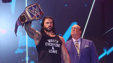 Roman Reigns y Paul Heyman.