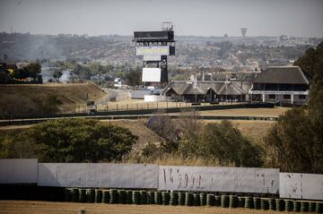 Vista general del circuito de Kyalami en 2014. Este circuito albergó 20 Grandes Premios de Sudáfrica. Entre 1967 y 1980, entre 1982 y 1985, en 1992 y en 1993.