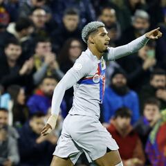 Aprobados y suspensos del FC Barcelona: el mejor Araújo ha vuelto