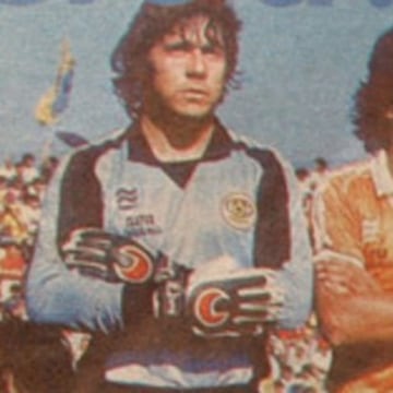 Eduardo Fournier | El arquero más ganador en la historia de Cobreloa. Jugó entre 1981 y 1987 en los naranjas. Ganó tres títulos nacionales (1980, 1982, 1985), además de la Copa Chile de 1986.