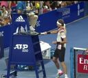 Zverev estalla: ¡le pegó a la silla del juez y fue expulsado!