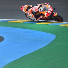Márquez también pasa el rodillo en el GP de Francia