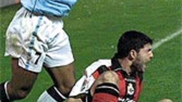 <b>INSULTADO.</b> Además de expulsar a Vagner, Medina Cantalejo puso en el acta que Luccin le insultó, le llamó "hijo de p...", en el túnel de vestuario.