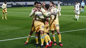 CASTELLON DE LA PLANA, SPAIN - MARCH 26: David Lopez of RCD Espanyol celebrates scoring his side&#039;s first goal during the Liga Smartbank match betwen CD Castellon and RCD Espanyol de Barcelona at Nou Castalia on March 26, 2021 in Castellon de la Plana