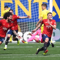 Osasuna regatea la revolución
