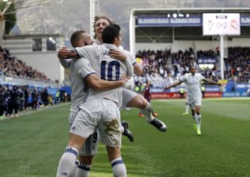 James Rodríguez marcó el tercer tanto en el triunfo del Real Madrid 1-4, ante el Eibar, por la fecha 26 de la Liga de España.