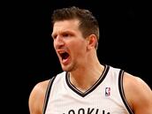Teletovic: "No entiendo que los jóvenes quieran ir a la NBA"
