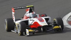 Facu Regalia consigue su primera pole en Nurburgring