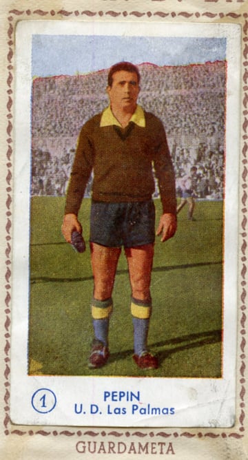 José Cano Gris, Pepín, debutó el 30 de octubre de 1963 en Belfast, por un poco de casualidad, porque se lesionó el portero titular, el madridista Araquistain. España derrotó a la correosa Irlanda del Norte por 0-1, con gol de Gento, en un partido de la Eurocopa que nuestra Selección terminó ganando en Madrid: 2-1 a la URSS. Tenía 31 años, 11 meses y 14 días. Procedente de Las Palmas, en 1961 fichó por un Betis donde destacaban Areta, Eusebio Ríos, Pallarés, Senekowith, Yanko Daucik y Luis Aragonés.