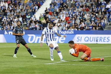 Alex Millán es la tercera vía