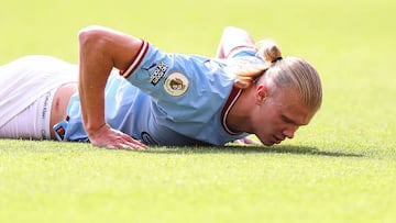 Ten Hag y Lisandro saben parar a Haaland