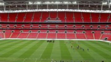 Inglaterra se queja ante la FIFA por las críticas rusas