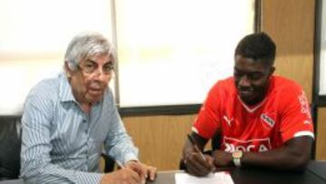 El delantero colombiano firmó a inicios de 2015 con Independiente.