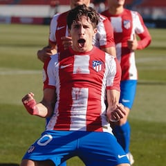 Giuliano llama a la puerta