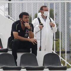 Quinteros pierde la cabeza y se va expulsado en el primer tiempo