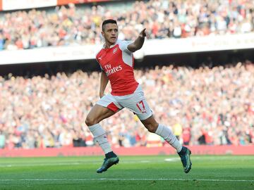 Junto a Ozil, el chileno es una de las estrellas del Arsenal.