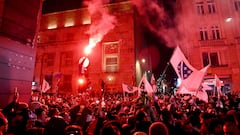 ¡Arde Sarajevo! Las impresionantes imágenes de la capital de Bosnia al celebrar el pase al Mundial 2026