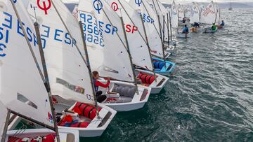 La Regata OptiGetxo en el Abra fue para Andrea Periotto, Diego Jáuregui y Adela Penide