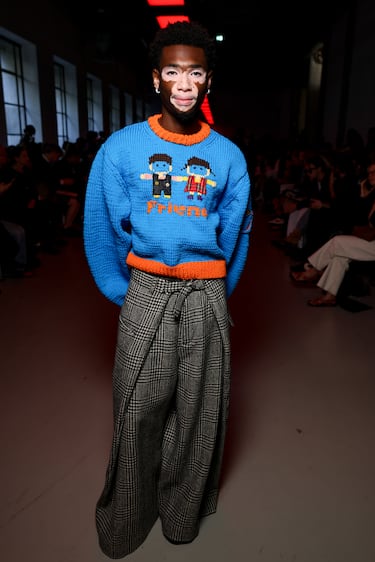 Yvesmark Chery asiste al desfile de Anrealage Womenswear Primavera/Verano 2026, en el marco de la Semana de la Moda de París, el 30 de septiembre de 2025 en París, Francia.