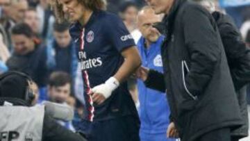 David Luiz se retira lesionado frente al Olympique de Marsella