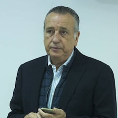 Roig: "Bajo mi responsabilidad se ha decidido la vuelta de Calleja"